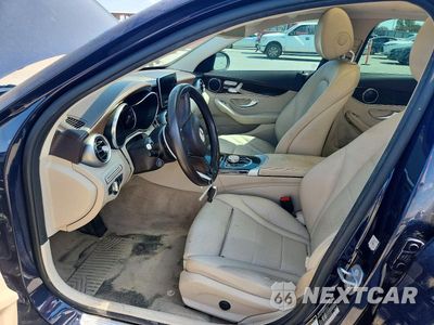 Zdjęcie 7 z 13 samochodu: 2017 MERCEDES-BENZ C 300 4MATIC VIN:55SWF4KB3HU193495 - miniatura