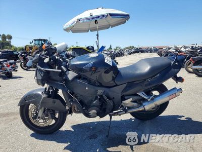 Trzecie zdjęcie samochodu z tyłu: 1997 HONDA CBR1100 XX VIN:JH2SC3510VM000297 - miniatura