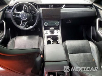 Zdjęcie 8 z 13 samochodu: 2022 JAGUAR F-PACE SVR VIN:SADCZ2EE5NA696900 - miniatura