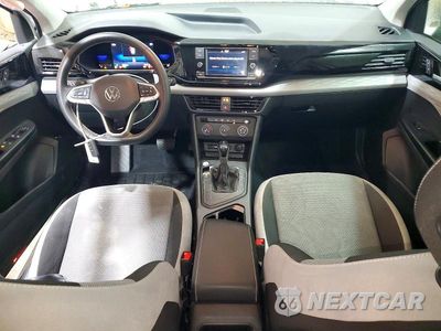 Zdjęcie 8 z 14 samochodu: 2022 VOLKSWAGEN TAOS S VIN:3VVDX7B26NM029884 - miniatura
