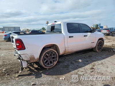 Trzecie zdjęcie samochodu z tyłu: 2026 RAM 1500 LARAMIE VIN:1C6SRFJP8TN162342 - miniatura