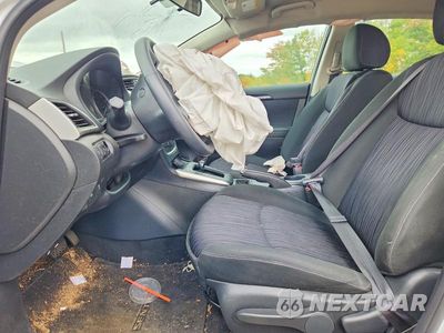 Zdjęcie 7 z 12 samochodu: 2019 NISSAN SENTRA SV VIN:3N1AB7AP7KY375978 - miniatura