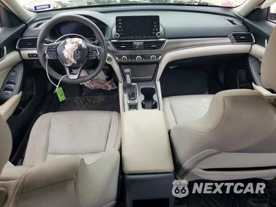 Zdjęcie 8 z 12 samochodu: 2019 HONDA ACCORD LX VIN:1HGCV1F16KA029165 - miniatura