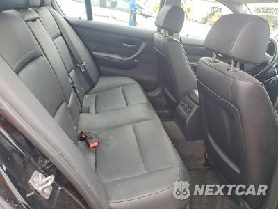 Zdjęcie 10 z 12 samochodu: 2011 BMW 328 XI VIN:WBAPK7G58BNN86016 - miniatura