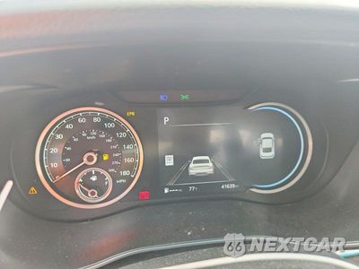 Zdjęcie 9 z 12 samochodu: 2025 GENESIS G70 2.5T STANDARD VIN:KMTG34SC7SU155484 - miniatura