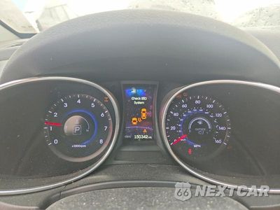 Zdjęcie 9 z 13 samochodu: 2016 HYUNDAI SANTA FE LIMITED VIN:KM8SNDHF3GU135711 - miniatura