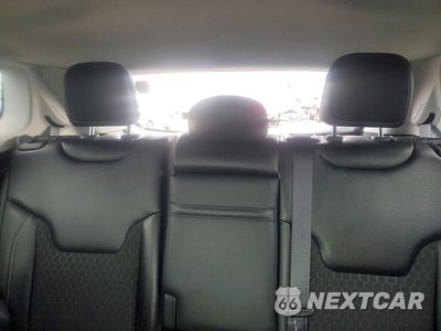 Zdjęcie 10 z 13 samochodu: 2018 JEEP COMPASS LATITUDE VIN:3C4NJDBB9JT349574 - miniatura