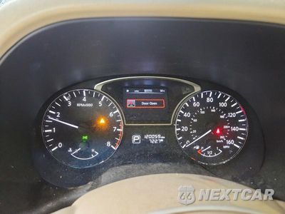 Zdjęcie 9 z 12 samochodu: 2014 NISSAN PATHFINDER S VIN:5N1AR2MM0EC696122 - miniatura