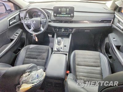 Zdjęcie 8 z 14 samochodu: 2024 MITSUBISHI OUTLANDER SE VIN:JA4J4VA87RZ053971 - miniatura