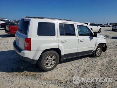 Trzecie zdjęcie samochodu z tyłu: 2014 JEEP PATRIOT SPORT VIN:1C4NJPBB6ED917051 - miniatura