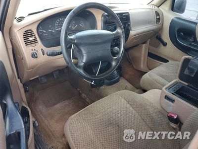 Zdjęcie 8 z 13 samochodu: 1999 FORD RANGER SUPER CAB VIN:1FTYR14V8XPA38467 - miniatura