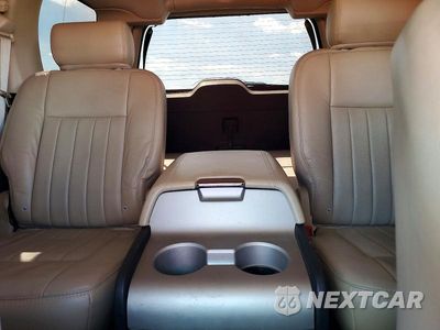 Zdjęcie 10 z 14 samochodu: 2005 LINCOLN NAVIGATOR VIN:5LMFU28535LJ12753 - miniatura