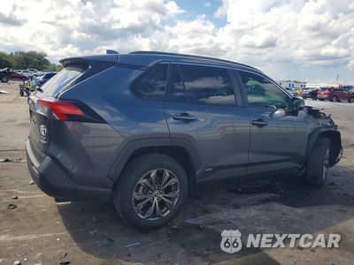 Trzecie zdjęcie samochodu z tyłu: 2024 TOYOTA RAV4 XLE PREMIUM VIN:JTMB6RFV9RD125308 - miniatura