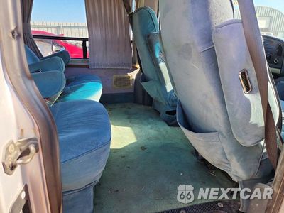 Zdjęcie 10 z 12 samochodu: 1993 FORD ECONOLINE E150 VAN VIN:1FDEE14N0PHA63030 - miniatura
