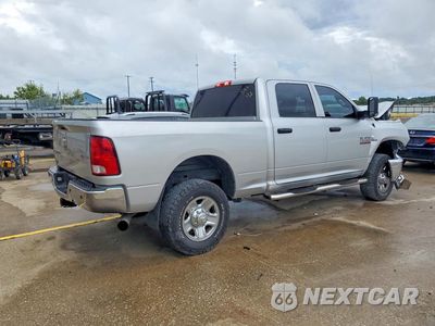 Trzecie zdjęcie samochodu z tyłu: 2018 RAM 2500 ST VIN:3C6UR5CL3JG358143 - miniatura