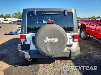 Zdjęcie 6 z 12 samochodu: 2015 JEEP WRANGLER UNLIMITED SPORT VIN:1C4BJWDG1FL590412 - miniatura