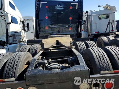Zdjęcie 6 z 14 samochodu: 2016 PETERBILT 389 VIN:1XPXD49X9GD370780 - miniatura