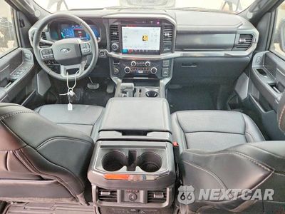 Zdjęcie 8 z 12 samochodu: 2025 FORD F150 LARIAT VIN:1FTFW5L88SFB07143 - miniatura