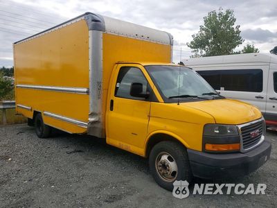 Czwarte zdjęcie samochodu z boku: 2018 GMC SAVANA BOX TRUCK VIN:7GZ37TCG1JN900464 - miniatura