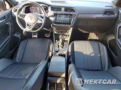 Zdjęcie 8 z 13 samochodu: 2022 VOLKSWAGEN TIGUAN SE R-LINE BLACK VIN:3VV8B7AX7NM021127 - miniatura