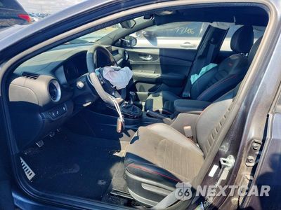 Zdjęcie 7 z 12 samochodu: 2023 KIA FORTE GT VIN:3KPF44AC0PE541078 - miniatura