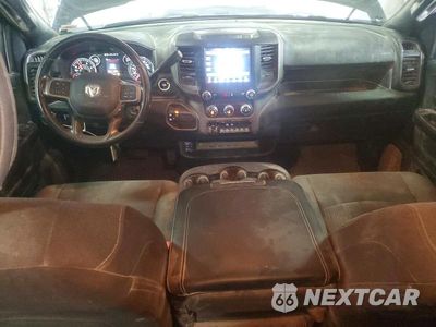Zdjęcie 8 z 12 samochodu: 2021 RAM 3500 TRADESMAN VIN:3C63R3CL4MG549767 - miniatura