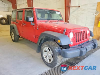 Czwarte zdjęcie samochodu z boku: 2014 JEEP WRANGLER UNLIMITED SPORT VIN:1C4BJWKG3EL301578 - miniatura