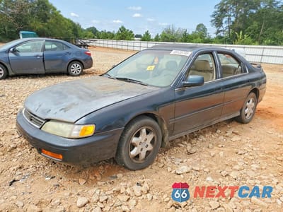 1995 HONDA ACCORD EX 1HGCE666XSA019277 - główne zdjęcie licytacji z USA - miniatura