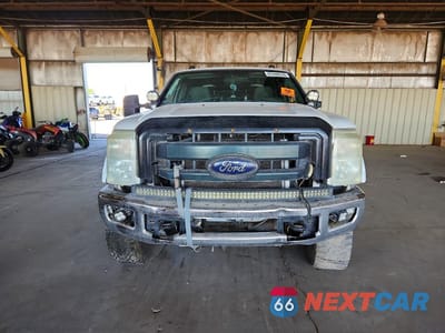 Piąte zdjęcie samochodu w środku: 2013 FORD F250 SUPER DUTY VIN:1FT7X2B62DEA84970 - miniatura