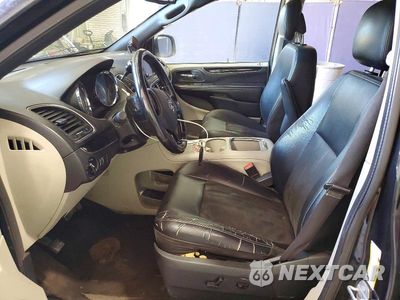 Zdjęcie 7 z 13 samochodu: 2020 DODGE GRAND CARAVAN SXT VIN:2C4RDGCG5LR194354 - miniatura