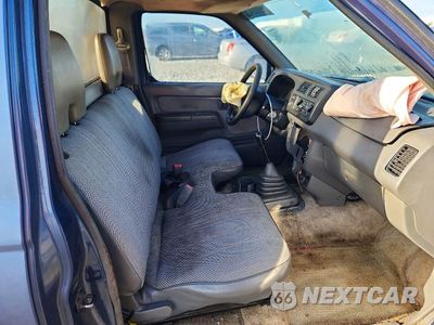Zdjęcie 10 z 13 samochodu: 2000 NISSAN FRONTIER XE VIN:1N6DD21S9YC313041 - miniatura