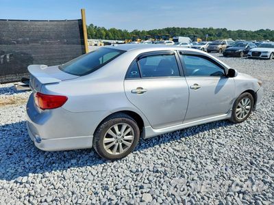 Trzecie zdjęcie samochodu z tyłu: 2010 TOYOTA COROLLA S VIN:1NXBU4EE5AZ267844 - miniatura