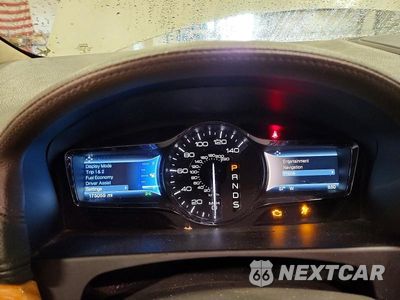 Zdjęcie 9 z 14 samochodu: 2014 LINCOLN MKX VIN:2LMDJ8JK1EBL12394 - miniatura