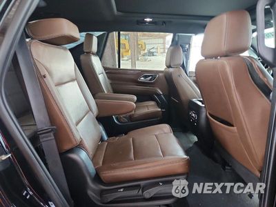Zdjęcie 11 z 13 samochodu: 2022 CHEVROLET TAHOE C1500 HIGH COUNTRY VIN:1GNSCTKL8NR155527 - miniatura