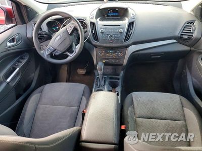 Zdjęcie 8 z 13 samochodu: 2018 FORD ESCAPE SE VIN:1FMCU0GD2JUB59442 - miniatura