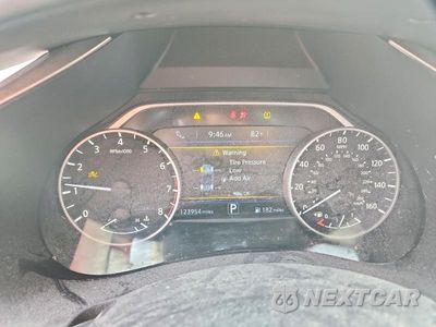 Zdjęcie 9 z 13 samochodu: 2018 NISSAN MURANO PLATINUM VIN:5N1AZ2MH0JN137090 - miniatura
