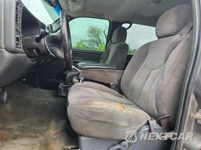 Zdjęcie 7 z 12 samochodu: 2006 CHEVROLET SILVERADO K1500 VIN:2GCEK13T261219695 - miniatura