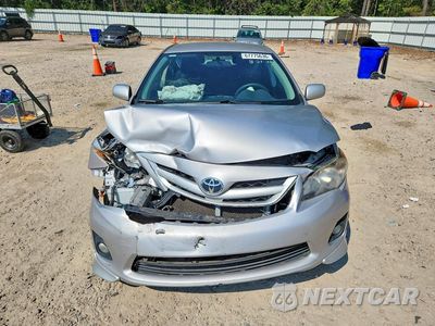 Piąte zdjęcie samochodu w środku: 2011 TOYOTA COROLLA S VIN:2T1BU4EE5BC561263 - miniatura