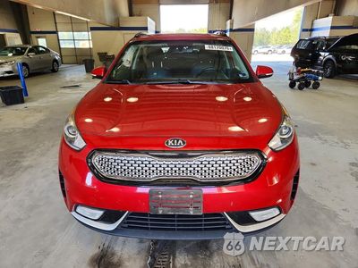 Piąte zdjęcie samochodu w środku: 2019 KIA NIRO S TOURING VIN:KNDCC3LC8K5257571 - miniatura