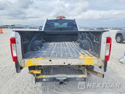 Zdjęcie 10 z 12 samochodu: 2019 FORD F250 SUPER DUTY VIN:1FTBF2A68KEE05941 - miniatura