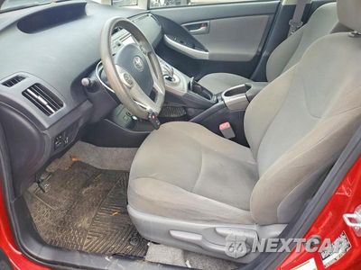 Zdjęcie 7 z 12 samochodu: 2013 TOYOTA PRIUS THREE VIN:JTDKN3DU4D5660883 - miniatura