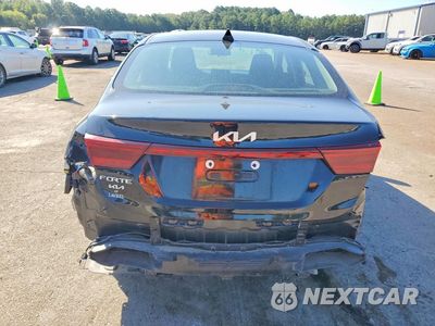 Zdjęcie 6 z 12 samochodu: 2024 KIA FORTE LXS VIN:3KPF24AD8RE815998 - miniatura
