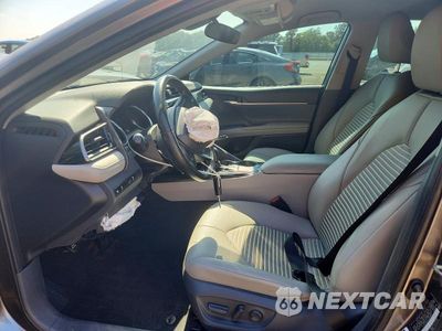Zdjęcie 7 z 13 samochodu: 2020 TOYOTA CAMRY SE VIN:4T1G11AK0LU868834 - miniatura