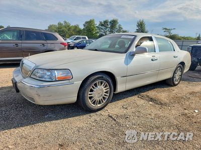 2006 LINCOLN TOWN CAR DESIGNER 1LNHM83V46Y640635 - główne zdjęcie licytacji z USA - miniatura