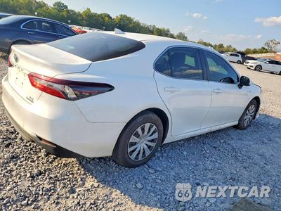 Trzecie zdjęcie samochodu z tyłu: 2021 TOYOTA CAMRY LE VIN:4T1C31AK6MU563672 - miniatura