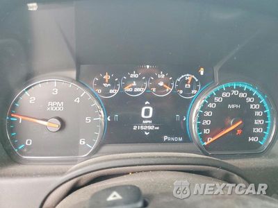 Zdjęcie 9 z 13 samochodu: 2016 CHEVROLET SUBURBAN K1500 LTZ VIN:1GNSKJKC7GR412705 - miniatura