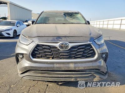 Piąte zdjęcie samochodu w środku: 2021 TOYOTA HIGHLANDER LE VIN:5TDBZRBH7MS144699 - miniatura