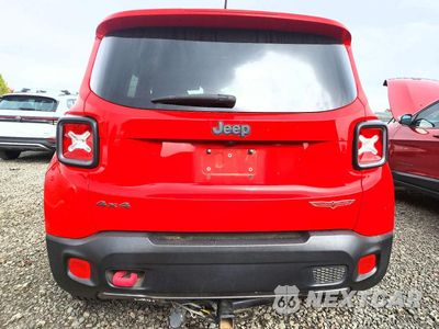 Zdjęcie 6 z 13 samochodu: 2015 JEEP RENEGADE TRAILHAWK VIN:ZACCJBCT2FPB90883 - miniatura