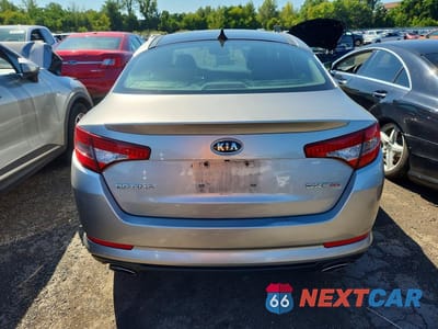 Zdjęcie 6 z 12 samochodu: 2012 KIA OPTIMA SX VIN:5XXGR4A69CG024122 - miniatura