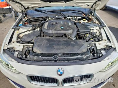 Zdjęcie 11 z 12 samochodu: 2017 BMW 330 XI VIN:WBA8D9G33HNU64830 - miniatura